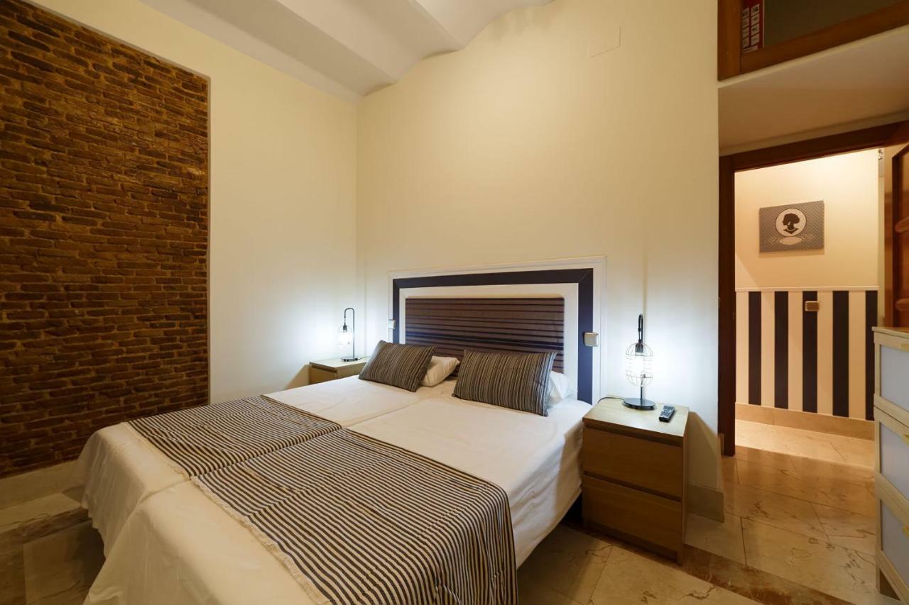 El Jardin Del Angel Sauce Apartment Мадрид Екстериор снимка
